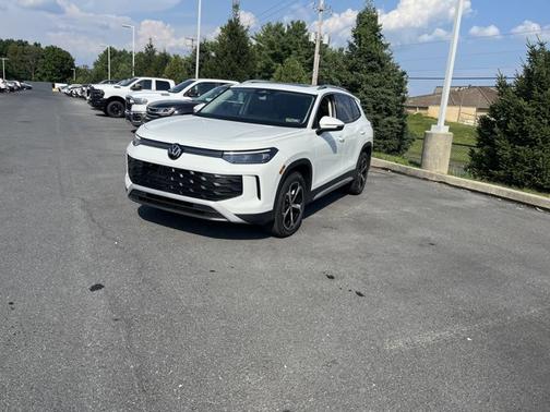2025 Volkswagen Tiguan SE
