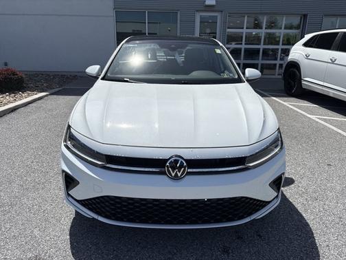 2025 Volkswagen Jetta SE