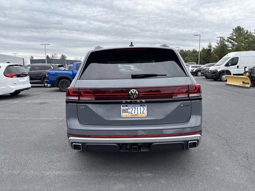 2025 Volkswagen Atlas 2.0T Peak Edition