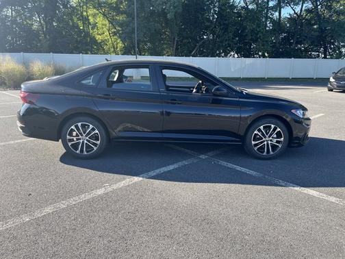 2025 Volkswagen Jetta Sport