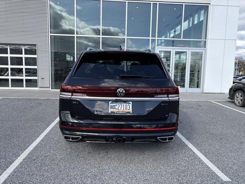 2025 Volkswagen Atlas 2.0T SEL Premium R-Line