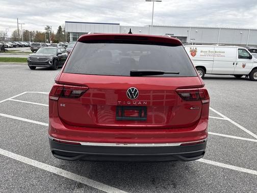 2022 Volkswagen Tiguan SE