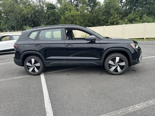 2025 Volkswagen Taos S