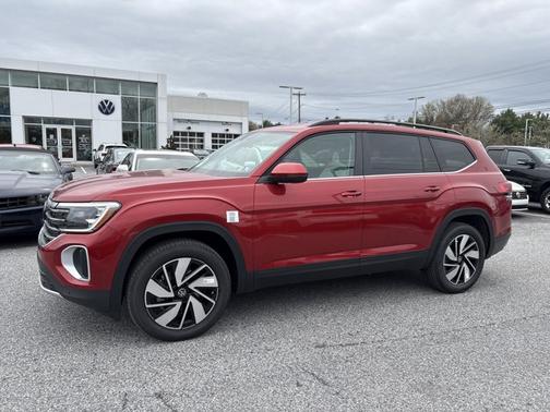 2025 Volkswagen Atlas 2.0T SE w/Technology