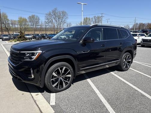 2025 Volkswagen Atlas 2.0T SEL Premium R-Line