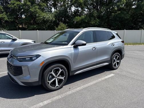 2025 Volkswagen Tiguan SE