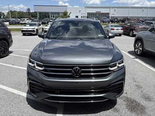 2022 Volkswagen Tiguan SEL R-Line