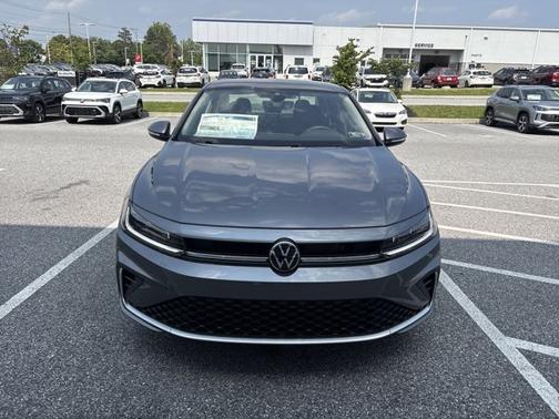 2025 Volkswagen Jetta SEL