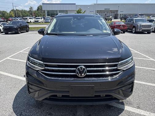 2024 Volkswagen Tiguan SE