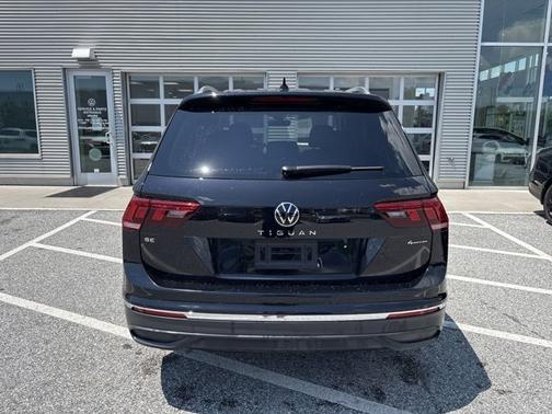 2024 Volkswagen Tiguan SE