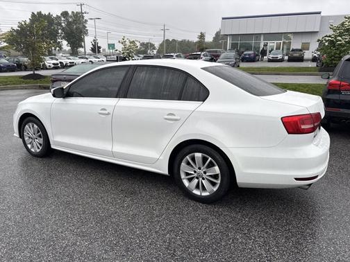 2015 Volkswagen Jetta 1.8T SE w/Connectivity