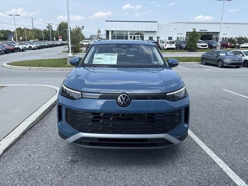 2025 Volkswagen Tiguan SE