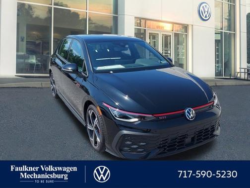 2025 Volkswagen Golf GTI SE