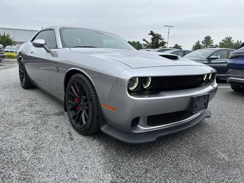 2015 Dodge Challenger SRT Hellcat