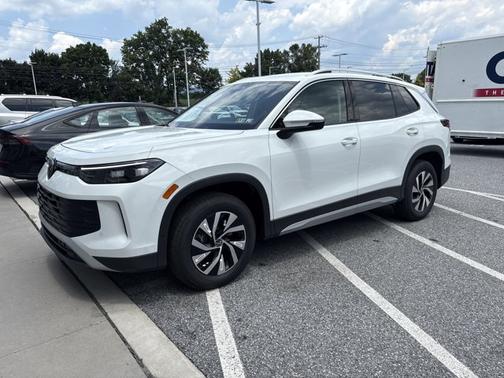 2025 Volkswagen Tiguan S