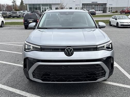 2025 Volkswagen Taos SEL