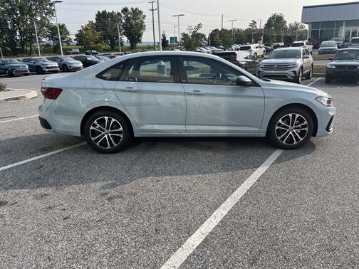 2025 Volkswagen Jetta Sport