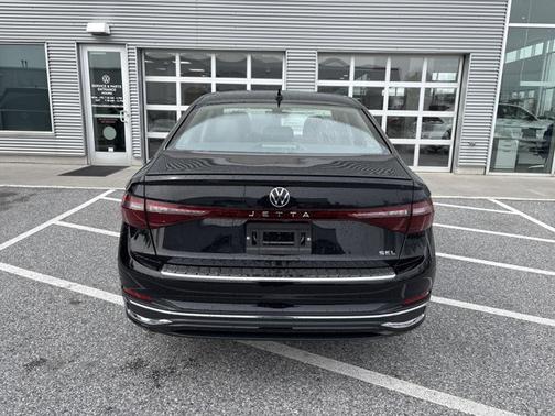 2025 Volkswagen Jetta SEL