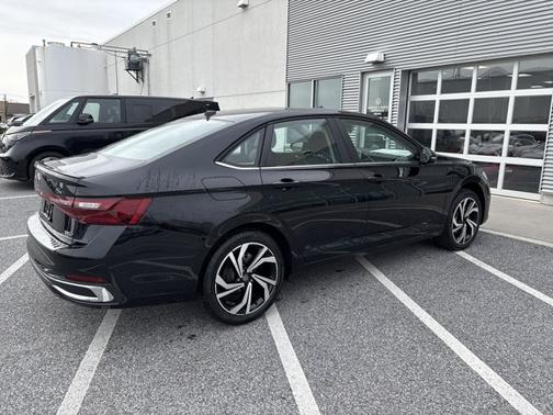 2025 Volkswagen Jetta SEL