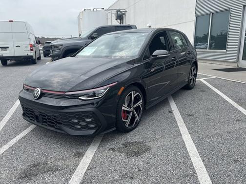2025 Volkswagen Golf GTI SE