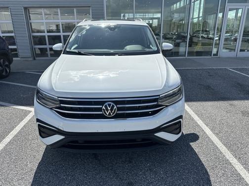 2022 Volkswagen Tiguan SE