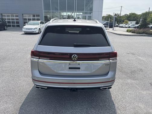 2025 Volkswagen Atlas 2.0T SEL Premium R-Line