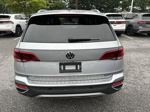 2022 Volkswagen Taos SEL