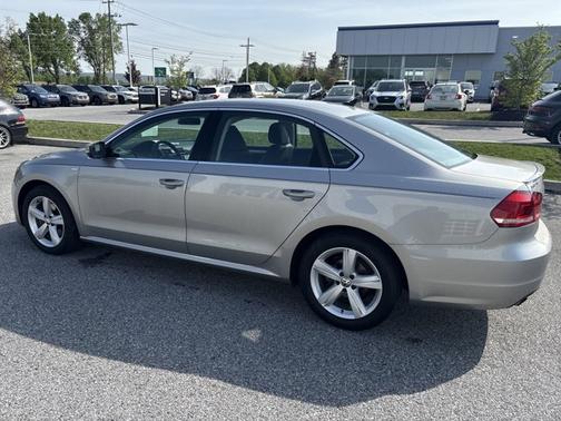2014 Volkswagen Passat