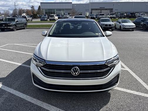 2024 Volkswagen Jetta SE