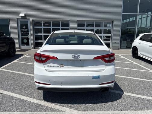 2017 Hyundai SONATA Base