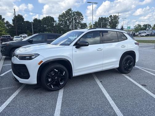 2025 Volkswagen Tiguan SE R-Line Black