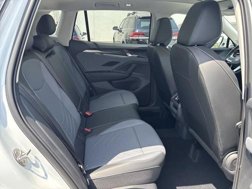 2025 Volkswagen Tiguan SE