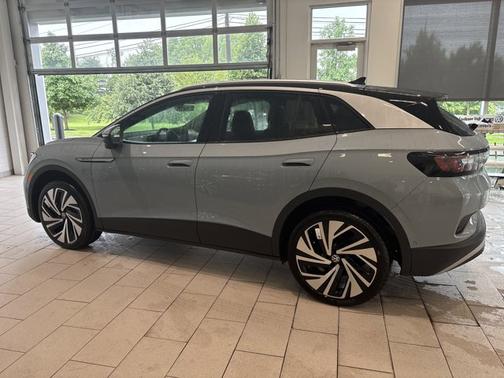 2025 Volkswagen ID.4 Pro S Plus