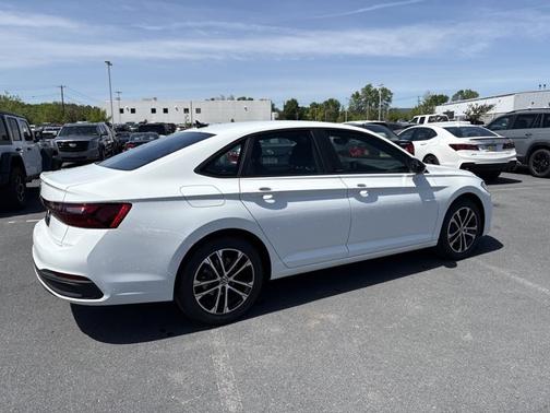 2025 Volkswagen Jetta Sport