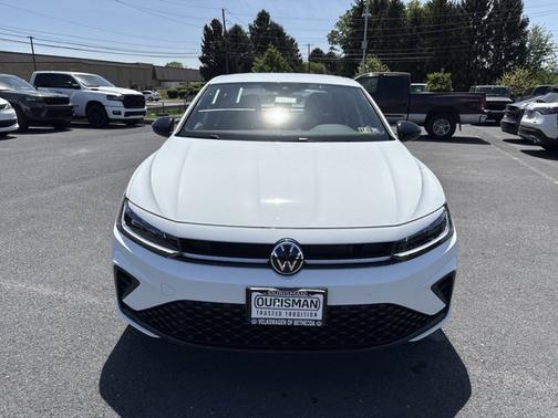 2025 Volkswagen Jetta Sport