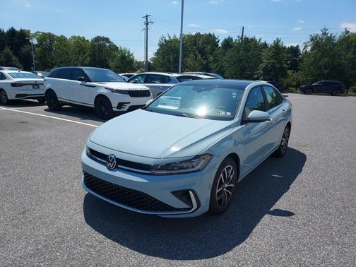 2025 Volkswagen Jetta SE
