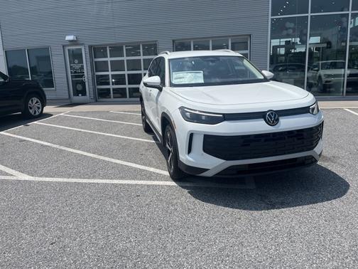 2025 Volkswagen Tiguan SE