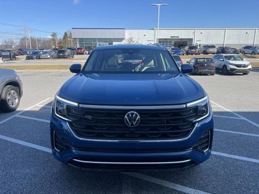 2025 Volkswagen Atlas 2.0T SEL Premium R-Line