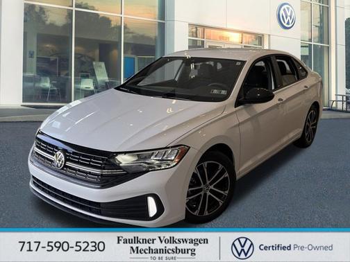 Pure White 2024 Volkswagen Jetta 1.5T Sport