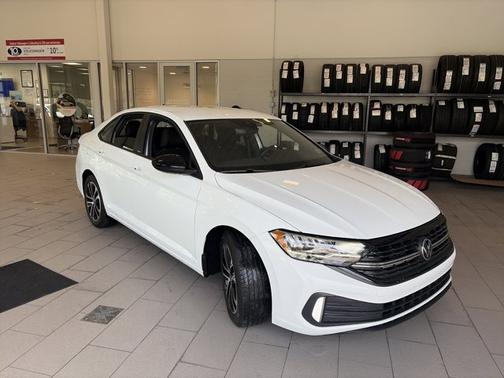 Pure White 2024 Volkswagen Jetta 1.5T Sport