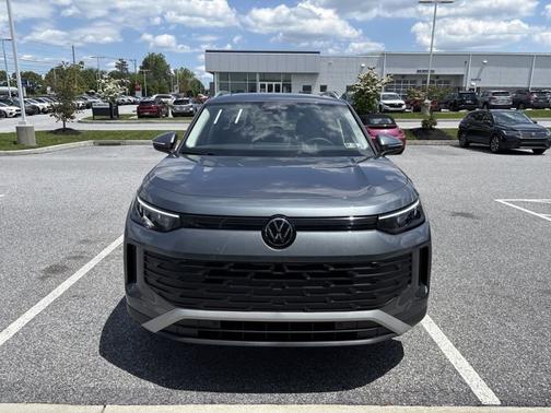 2025 Volkswagen Tiguan SE