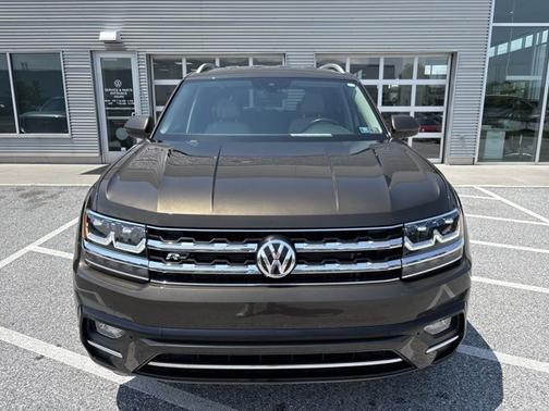 2019 Volkswagen Atlas 3.6L V6 SE w/Technology R-Line
