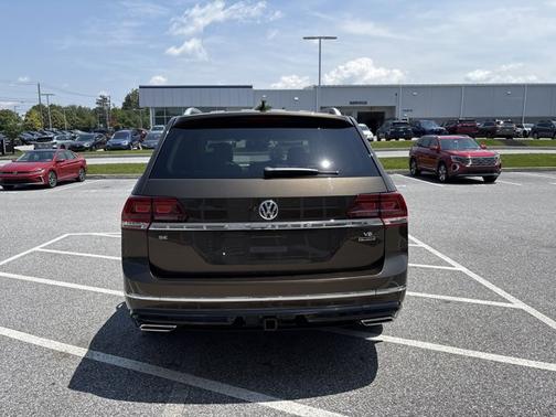 2019 Volkswagen Atlas 3.6L V6 SE w/Technology R-Line