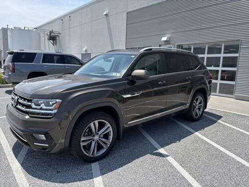 2019 Volkswagen Atlas 3.6L V6 SE w/Technology R-Line