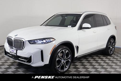 Alpine White 2024 BMW X5 sDrive40i