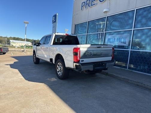 2024 Ford F-350 KING RANCH