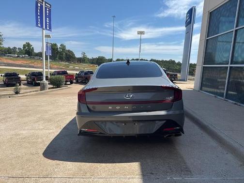 Gray 2022 Hyundai SONATA SEL PLUS