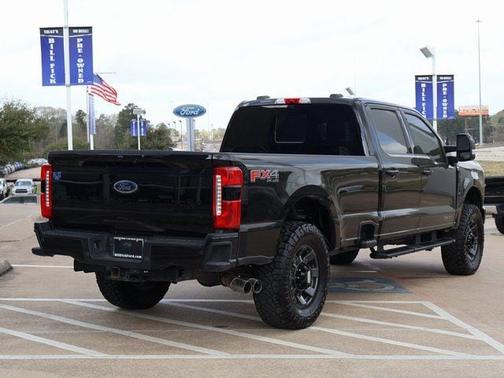 2023 Ford F-250 LARIAT