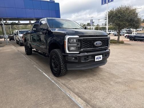 2023 Ford F-250 LARIAT