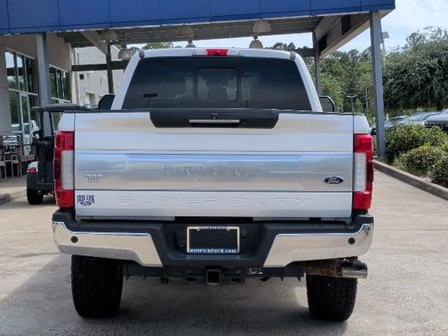 WHITE PLATINUM MET TRI-COAT 2018 Ford F-250 KING RANCH